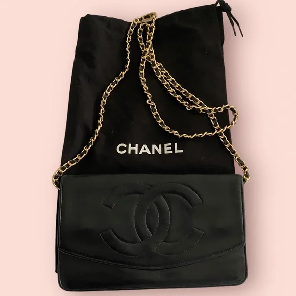 Authentic Black Leather Chanel - Picture 1 of 16
